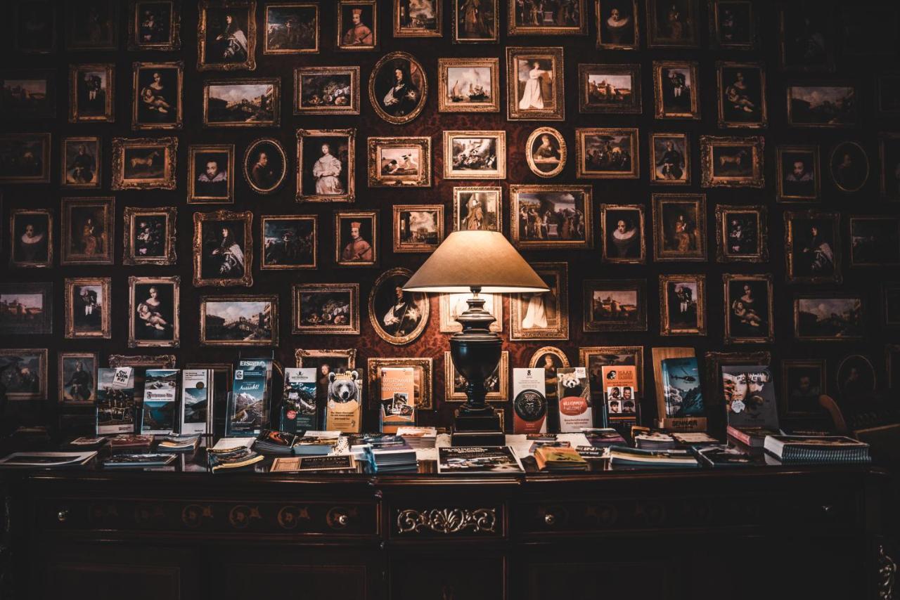 Cella Central Historic Boutique Hotel Zell am See Bagian luar foto