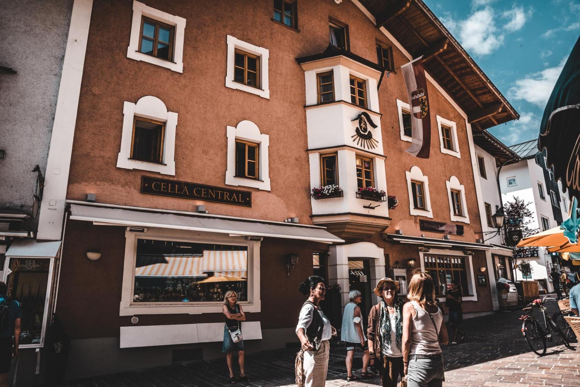 Cella Central Historic Boutique Hotel Zell am See Bagian luar foto