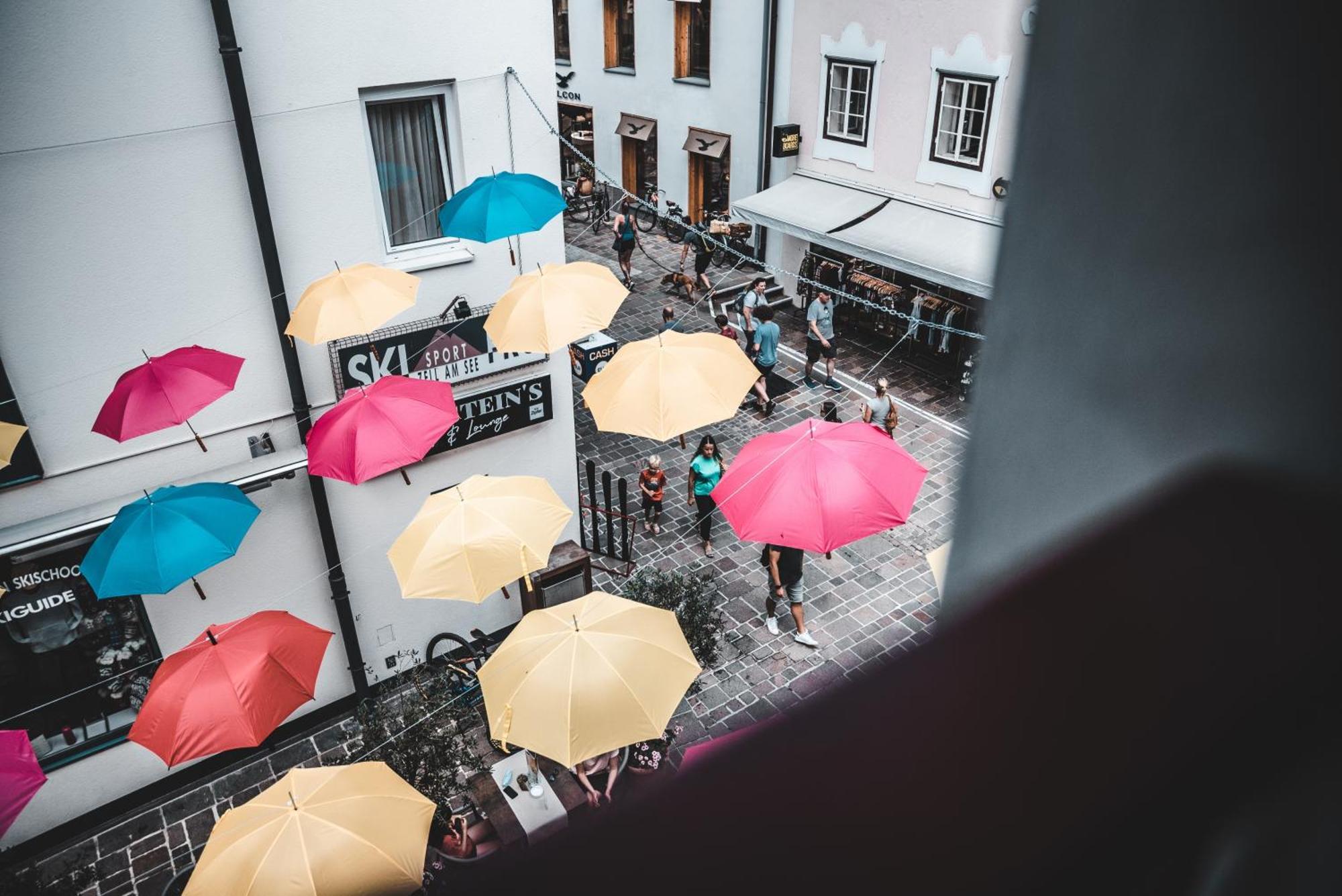 Cella Central Historic Boutique Hotel Zell am See Bagian luar foto