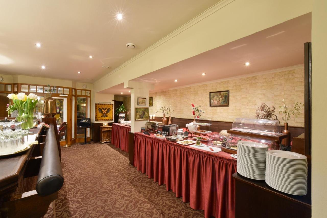 Cella Central Historic Boutique Hotel Zell am See Bagian luar foto